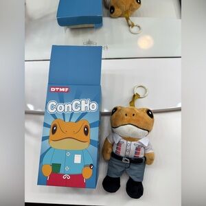 Bad bunny sapo concho plush keychain ✨🐰💞🐸